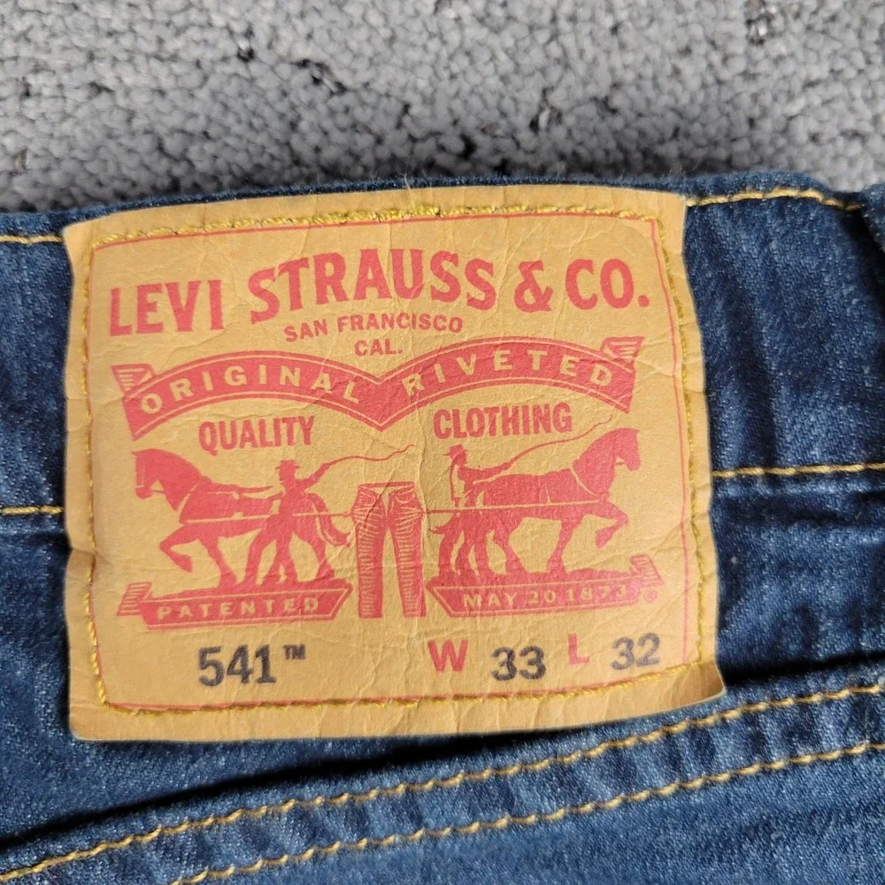 Levis 541 Jeans Mens 33x32 Blue Athletic Fit Tapered Dark Wash Stretch Denim